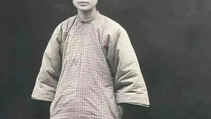 1927年4月28日，她和李大钊一同走上绞刑架，牺牲时年仅34岁 - 知乎