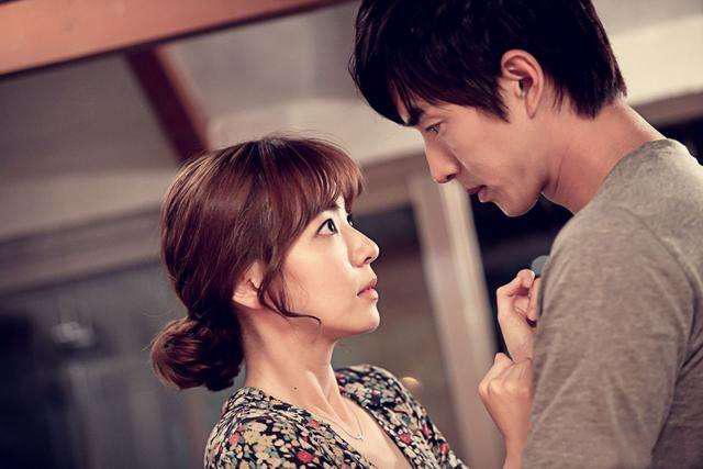 爱睡觉的男人是什么人 v2-c68d2758903ad6e2560be6020df91d3c_1440w.jpg?source=172ae18b