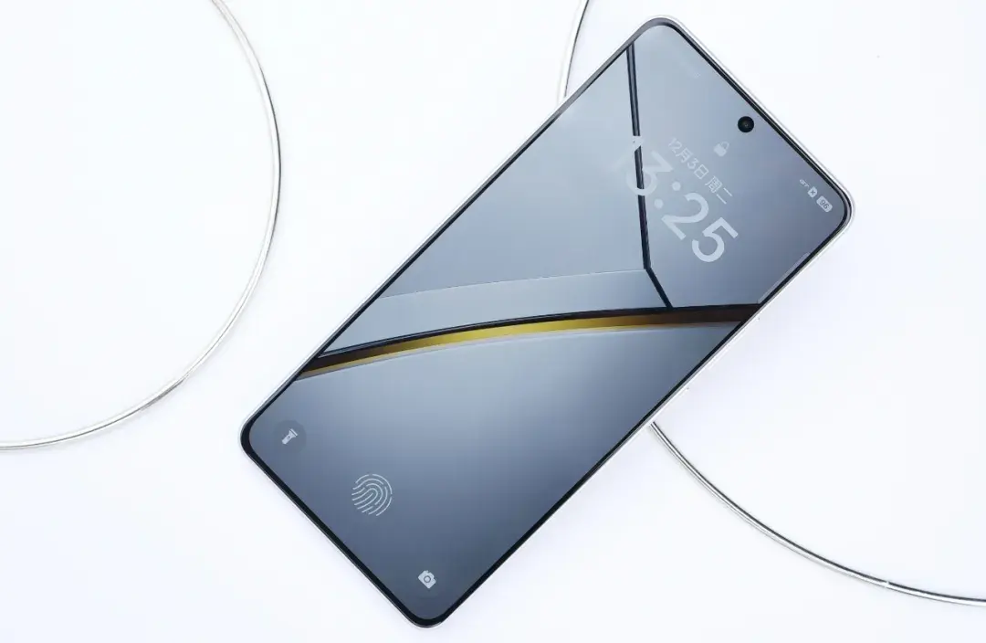 打工人狂喜！3 款中端机 16GB+512GB 不到 2000 元，大电池长续航还能满帧玩游戏