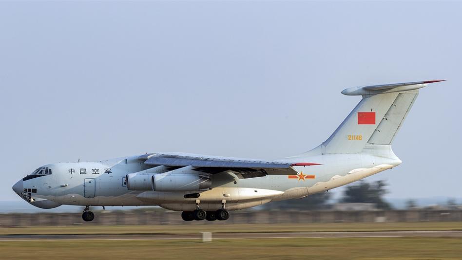 运20b模型亮相亮相2023迪拜航展,准备与涡扇20一并出口?有何优势?