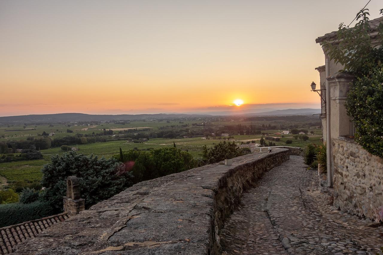 上海泾南中学怎么样