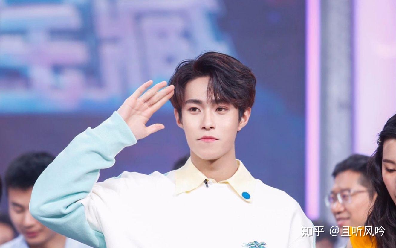 偶像组合oner成员岳明辉谈年龄焦虑我更好了但机会更少了30岁对偶像