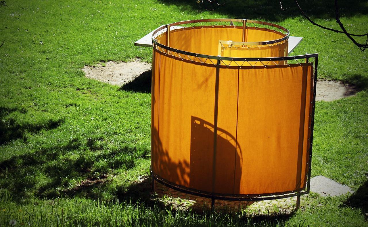 客厅有门如何隐私