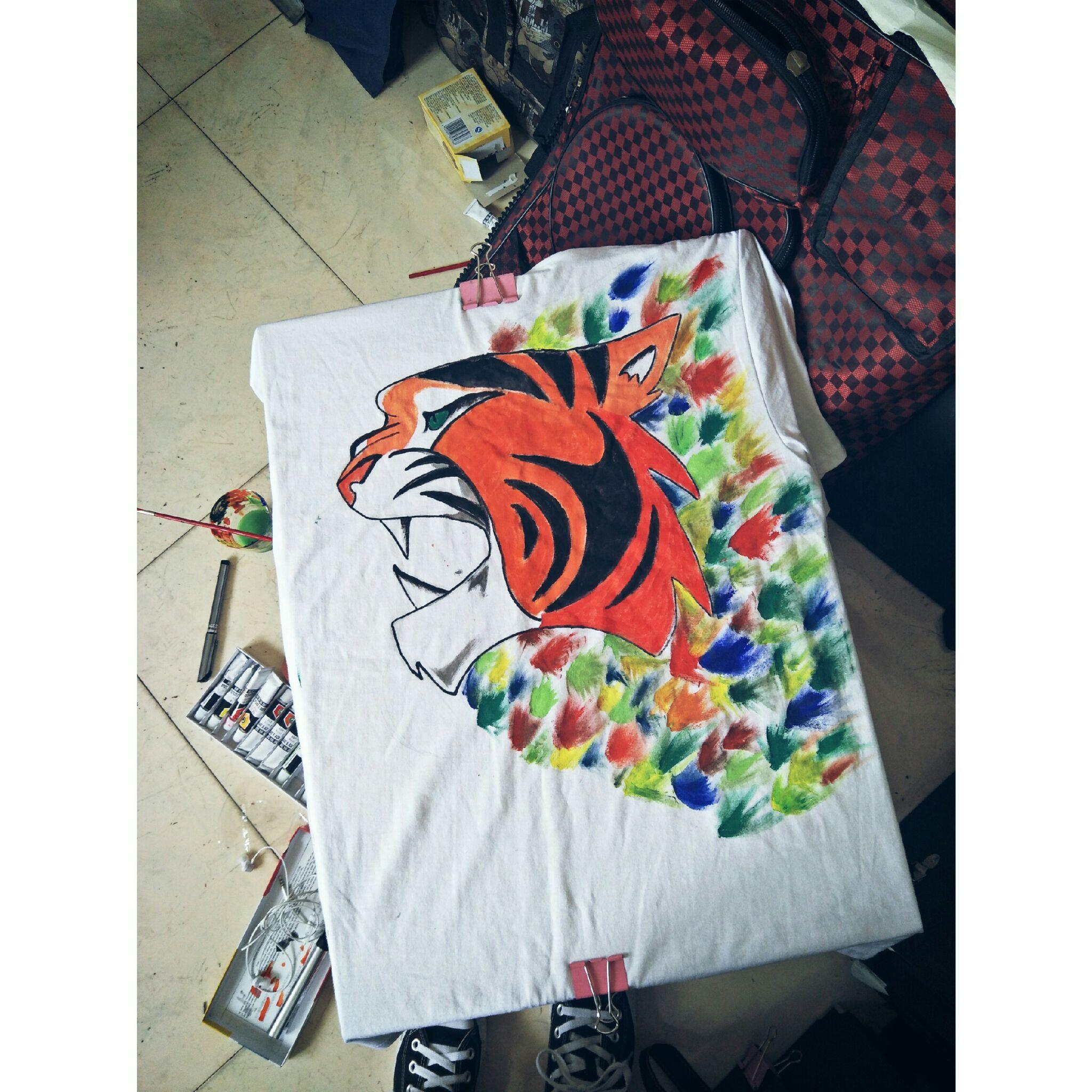 在衣物上画画的经历? - 知乎