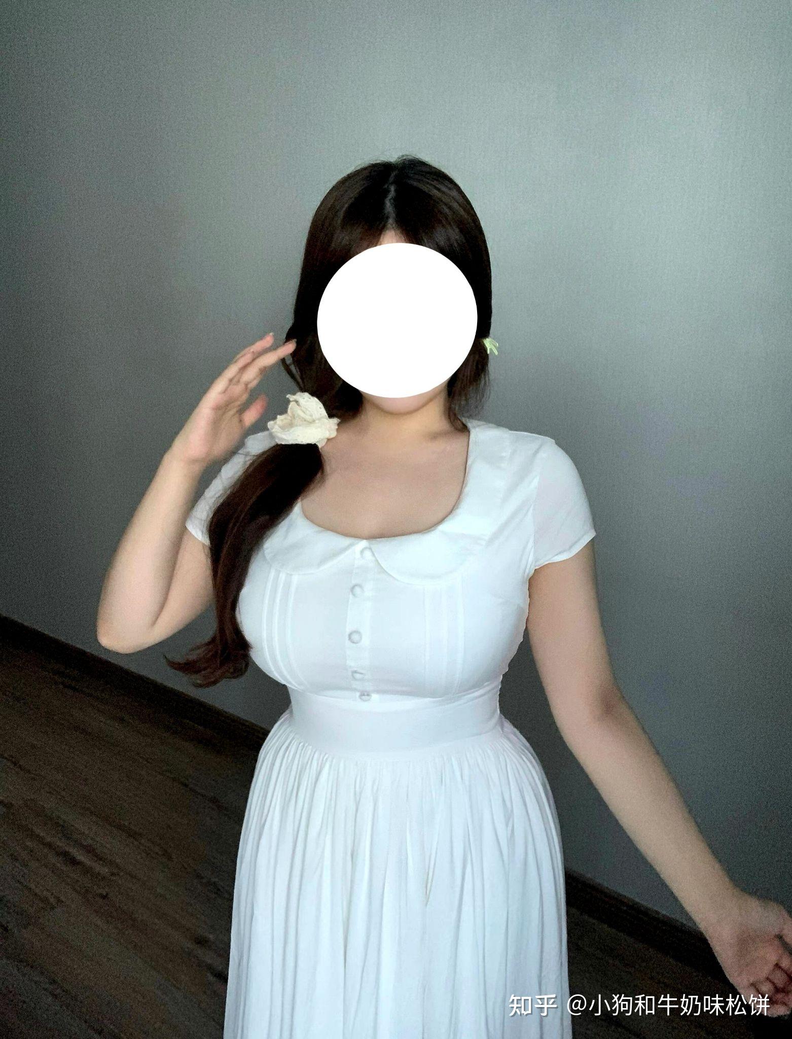 高二胸大穿衣服显壮老觉得穿紧身衣服有人会开自己黄腔怎么办