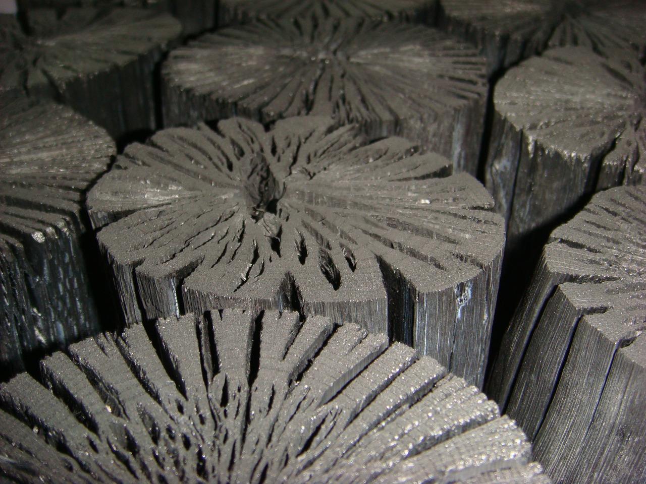 4. 铁盆价格区间览