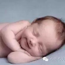 如何给新生儿做斜坡枕 v2-c9456630db0af812be36f384f8690a20_1440w.jpg?source=172ae18b