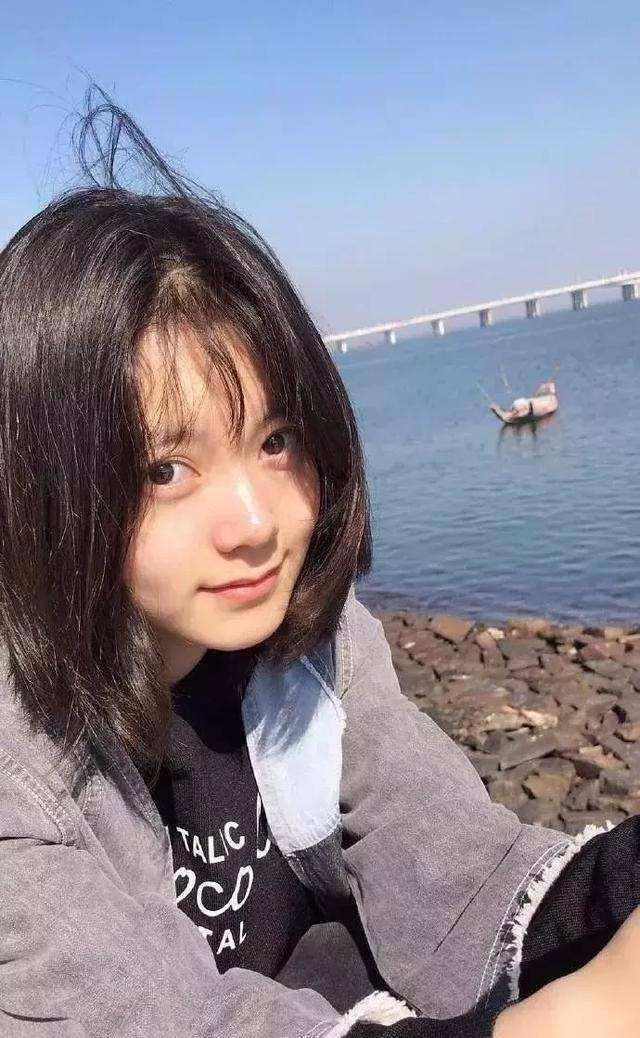 如何评价流浪地球中韩朵朵的扮演者赵今麦