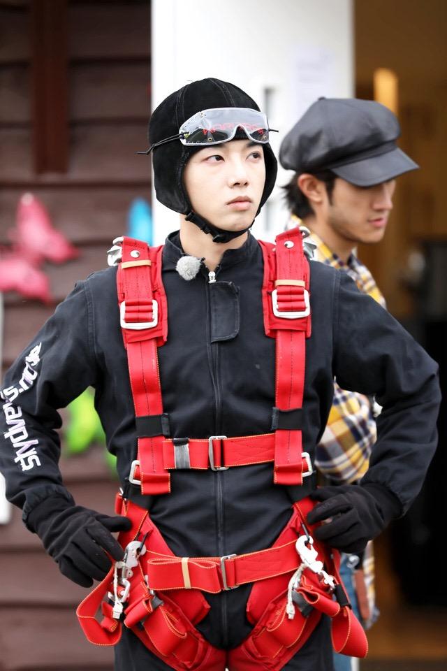 为什么现在没人说华晨宇模仿权志龙了? - 知乎