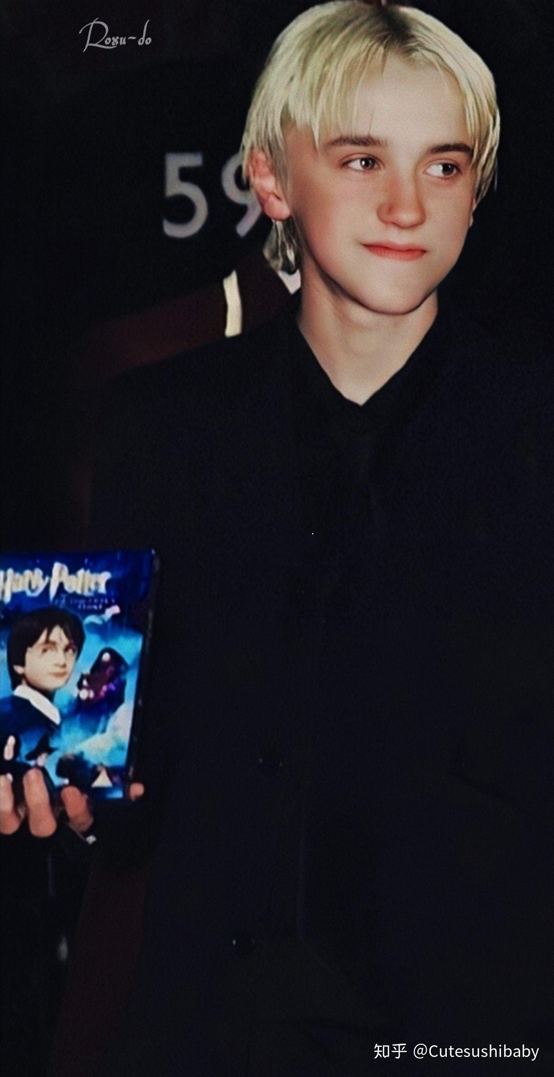 有没有什么汤姆费尔顿很拽的图片? - 知乎