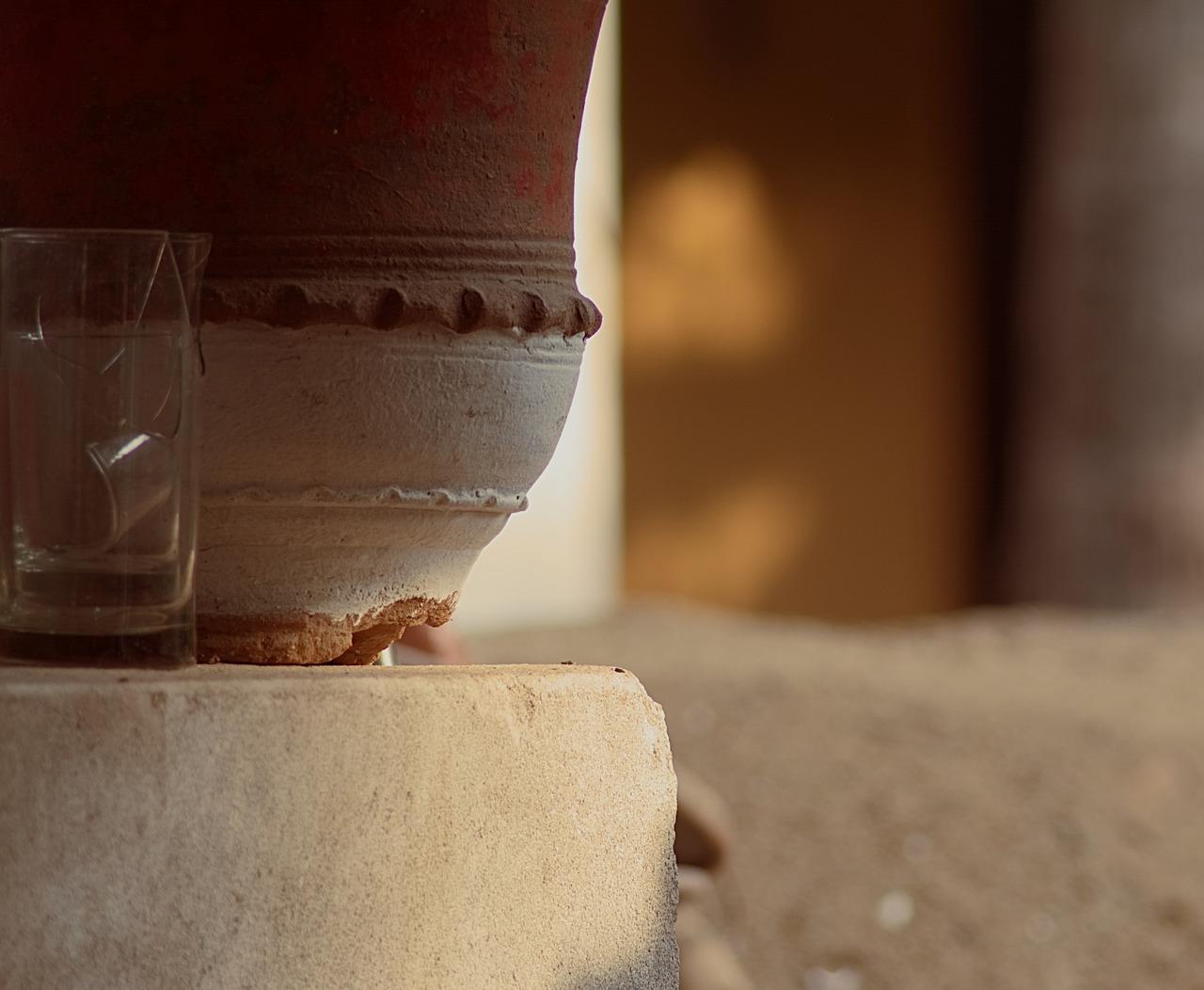 3. 外屏更换技巧