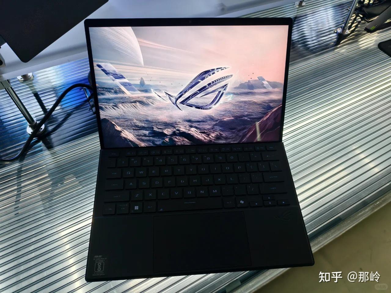 AMD锐龙AI MAX+395实测：轻薄本也能2K高画质60帧？ - 知乎