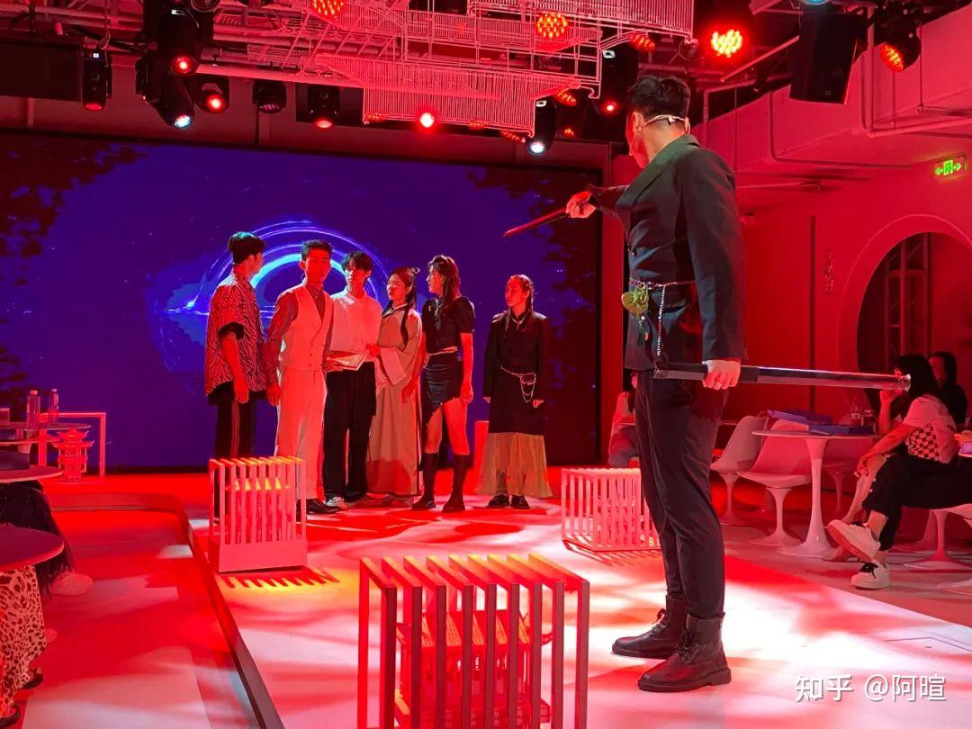 国庆假期震撼开演!沉浸式舞台剧《故宫2077》邀您解密 - 知乎