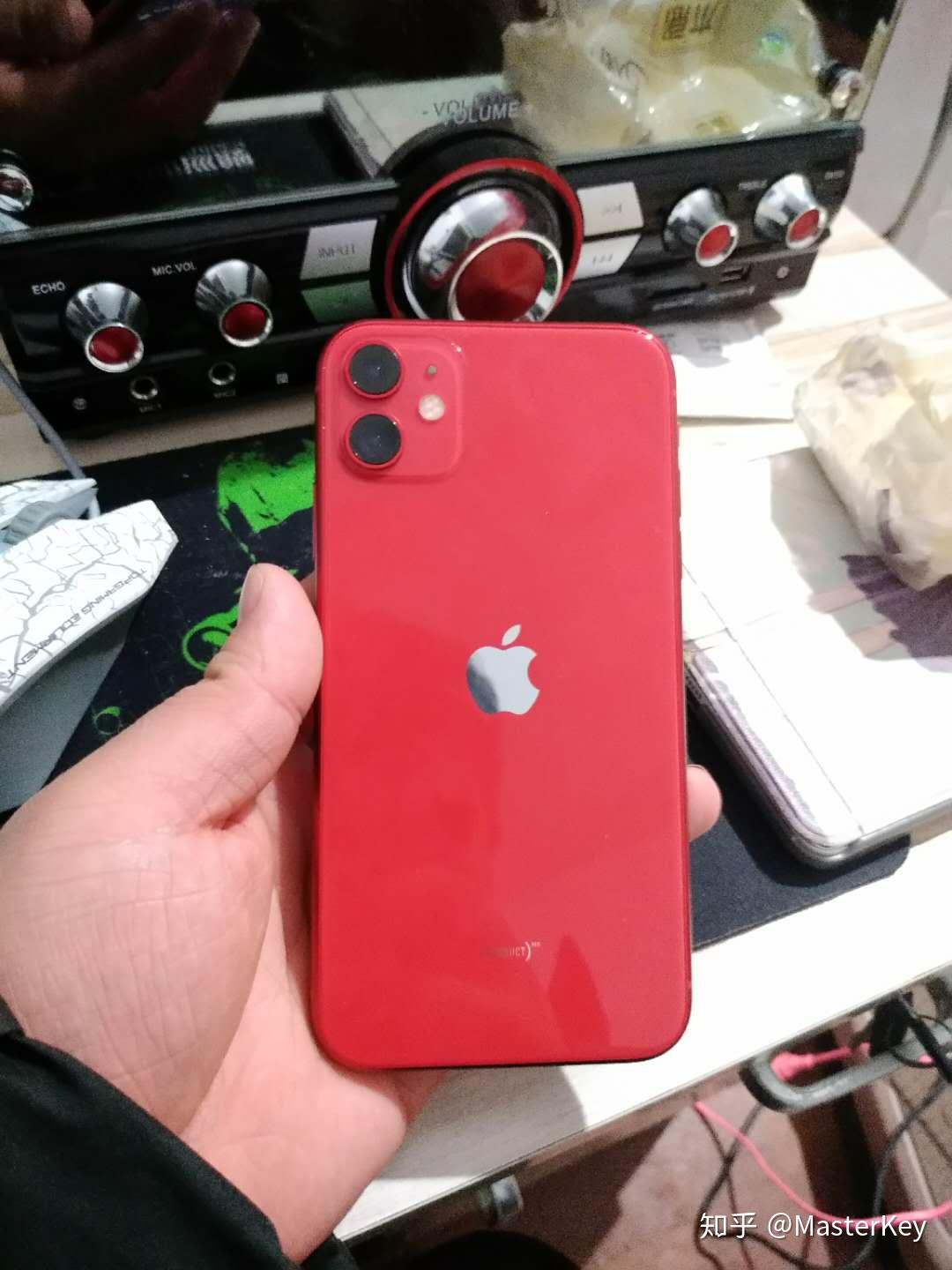 看京东刚买完iphone11说发烫很严重啊?