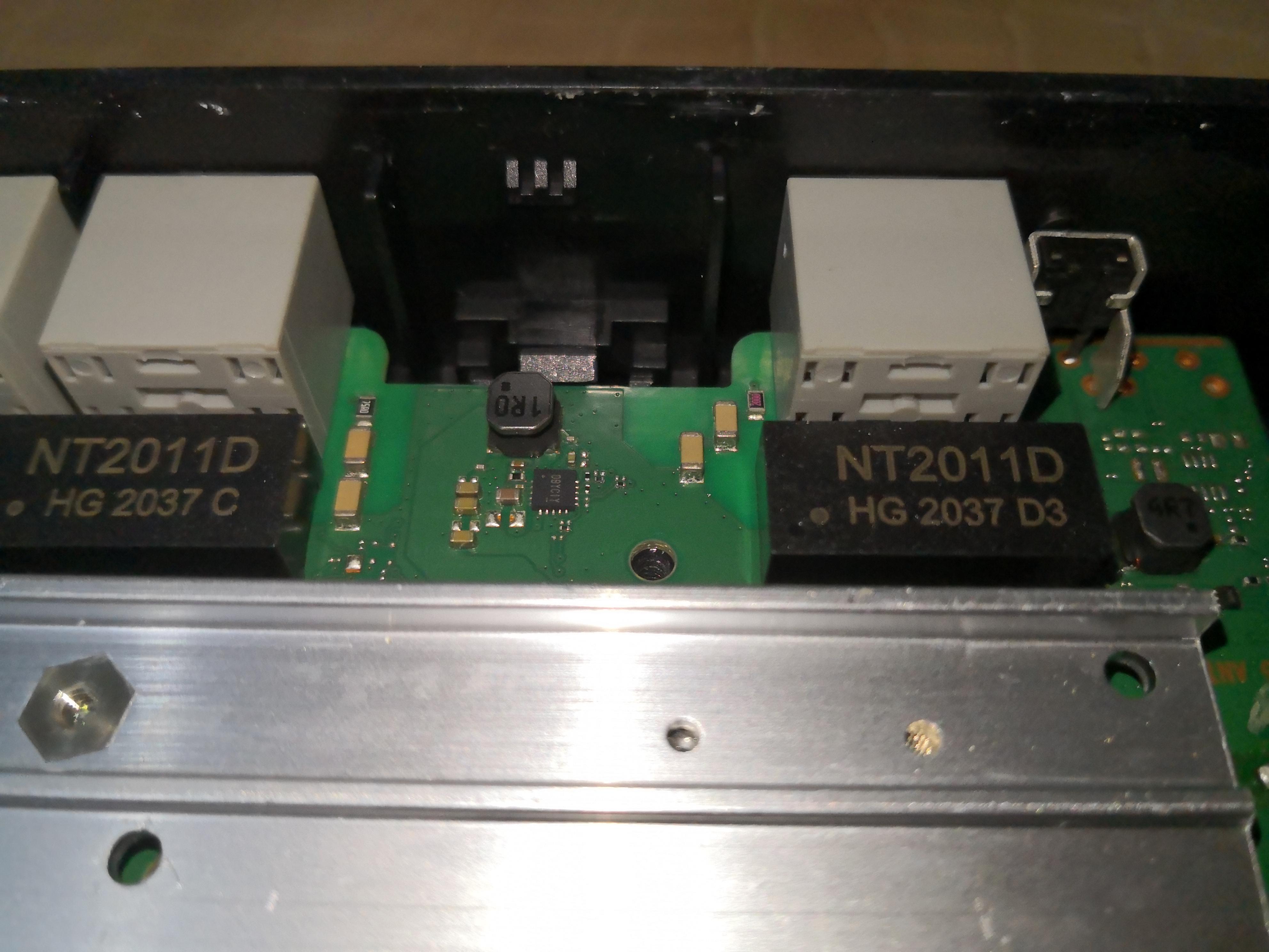 华为ax3 pro凌霄版ws7200拆机:日常使用的路由器竟为偷偷领先受害者?