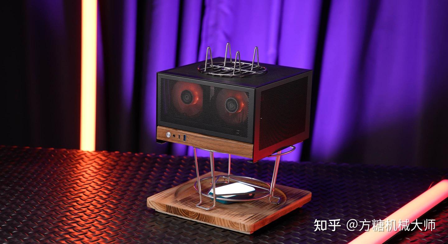 ITX主机最香的时刻:过年轻松带主机回家