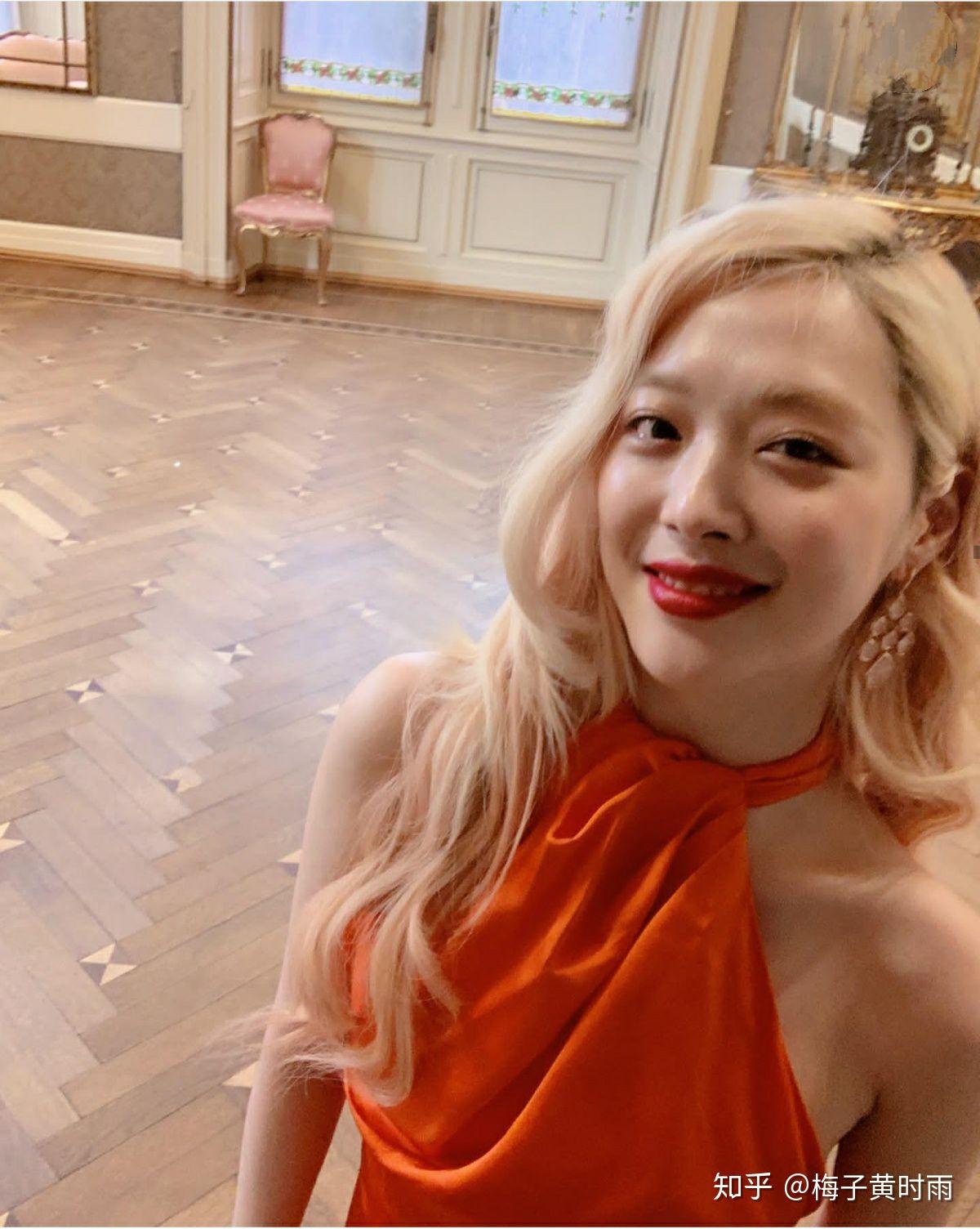 崔雪莉生前有哪些漂亮的写真,自拍照片? - 知乎