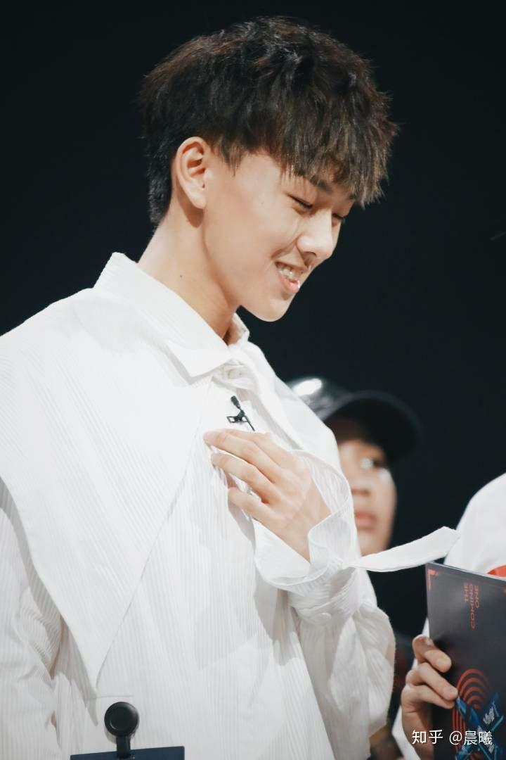 如何评价明日之子你pick的小哥哥