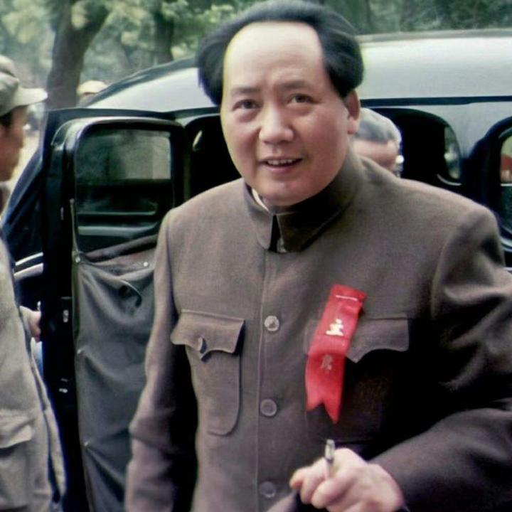 毛选:第一代00后,已经开始读《毛选》了 - 知乎