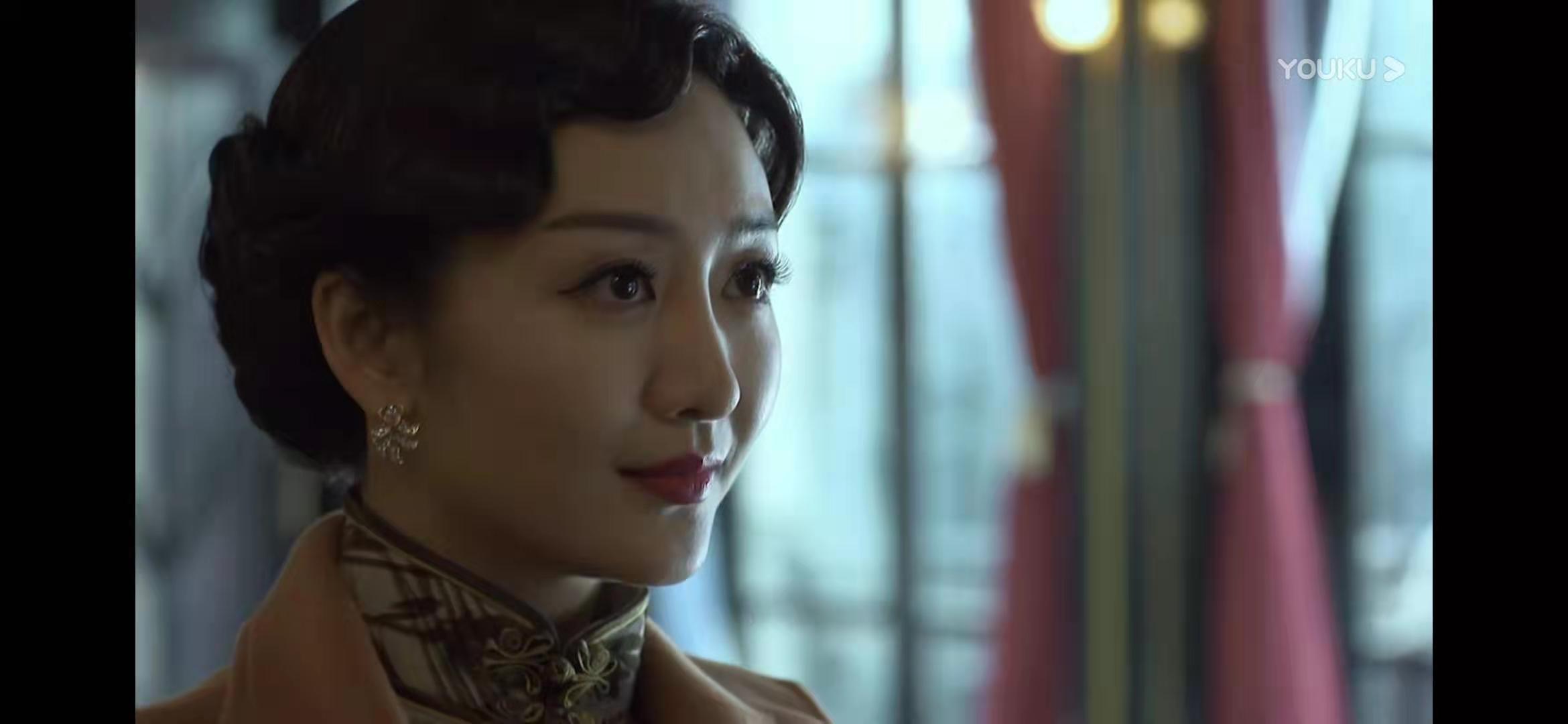 伪装者中汪曼春是真的喜欢明楼吗