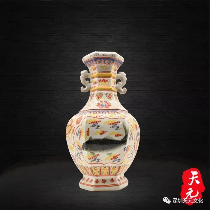 06086 中国美術 乾隆年製 款 粉彩 双耳 中国花瓶 06086 中国美術 乾隆年製 款 粉彩 双耳 中国花瓶