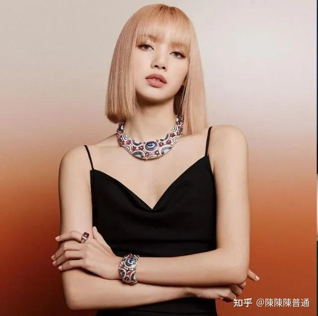 Blackpink成員 Lisa 从被歧视到如今现象级的国际顶流女星 - 知乎