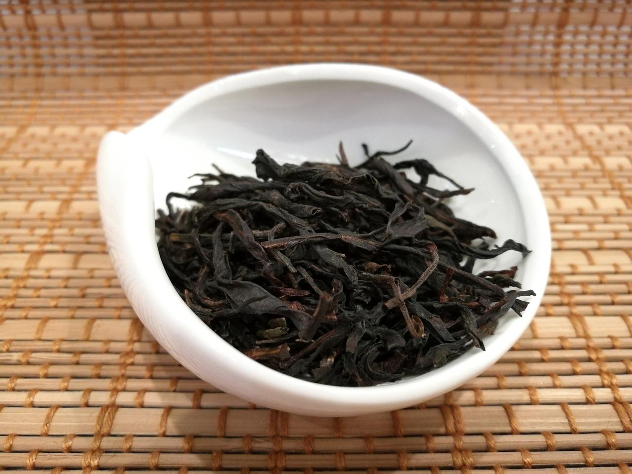 3. 乌龙茶适宜量
