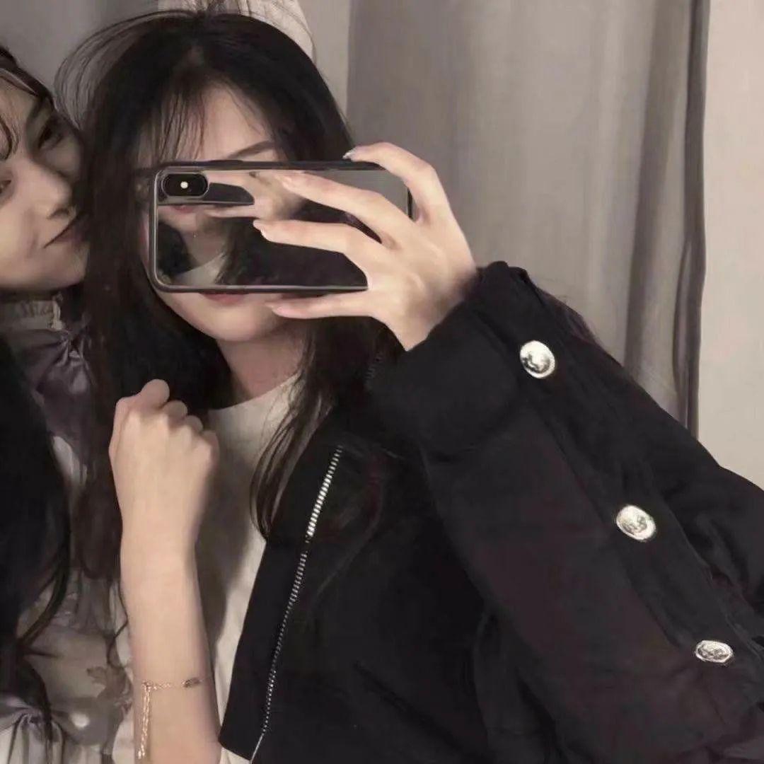 有哪些闪闪亮亮,少女又酷飒的女生头像闺蜜头像?