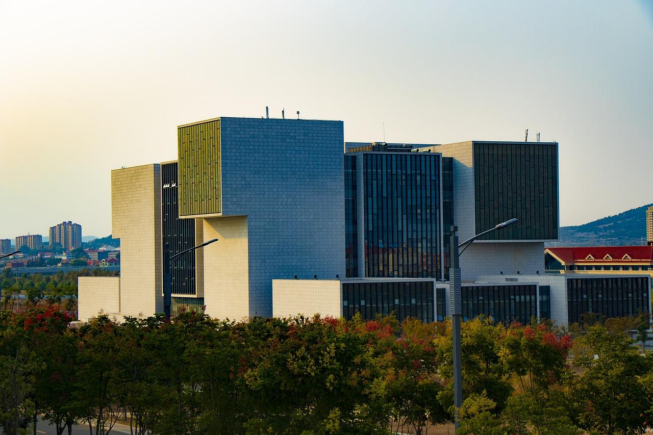 济南白马山怎么上去