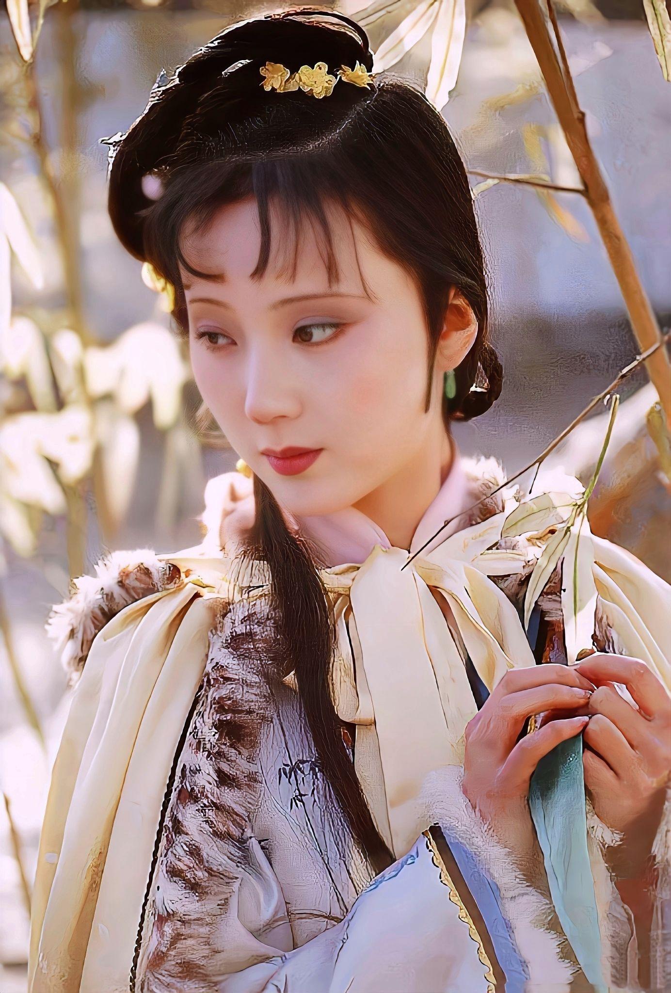 有没有87版林黛玉的高清壁纸可以分享