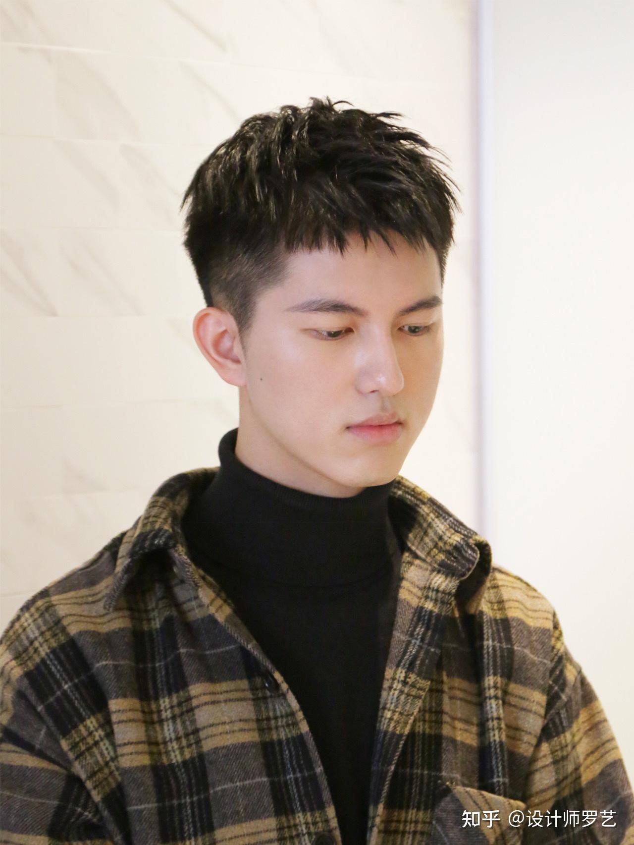 男高中生该留什么样的发型(最好不烫头)? - 知乎
