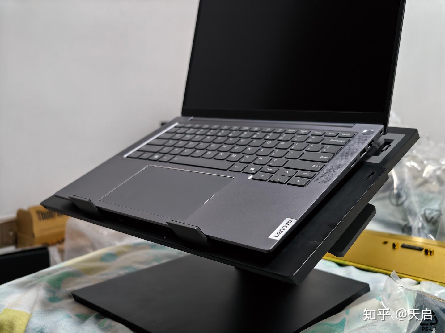 天启的小玩意⑤：经济上行期的笔记本支架有多会玩？暨ThinkPad拓展坞漫谈- 知乎