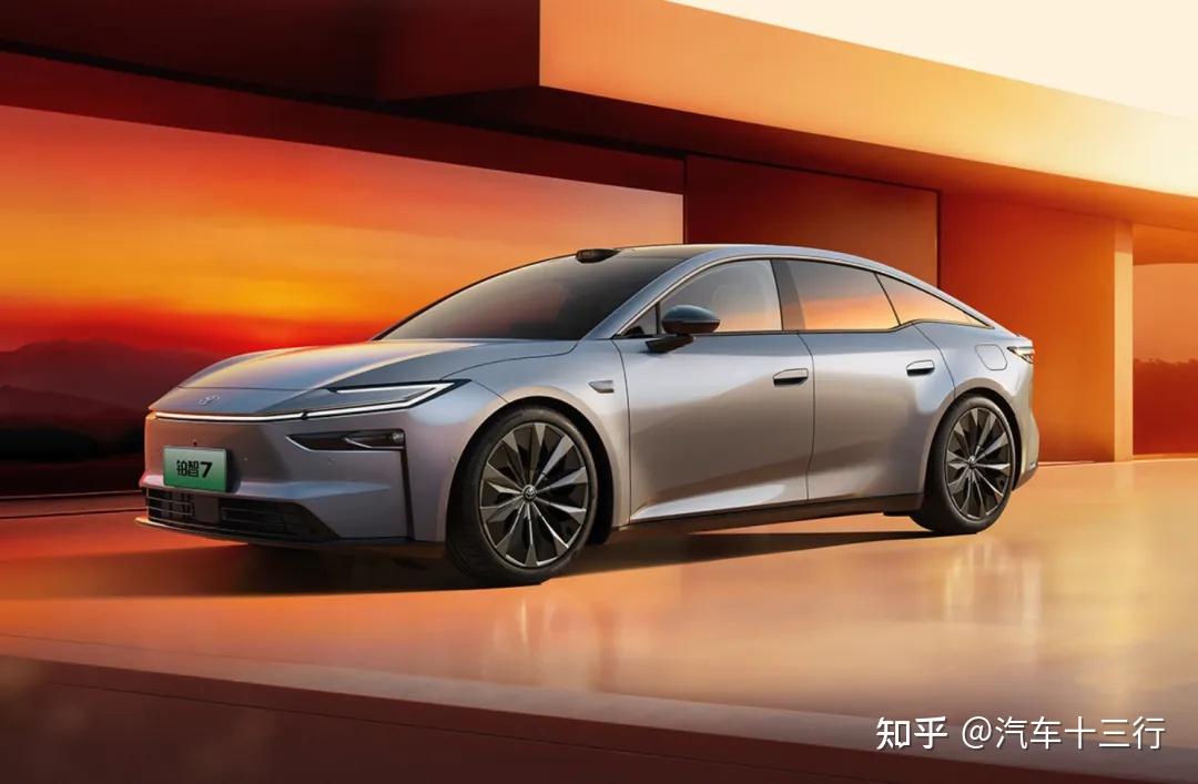 广汽丰田要大大方方讲好铂智7为什么不用800V