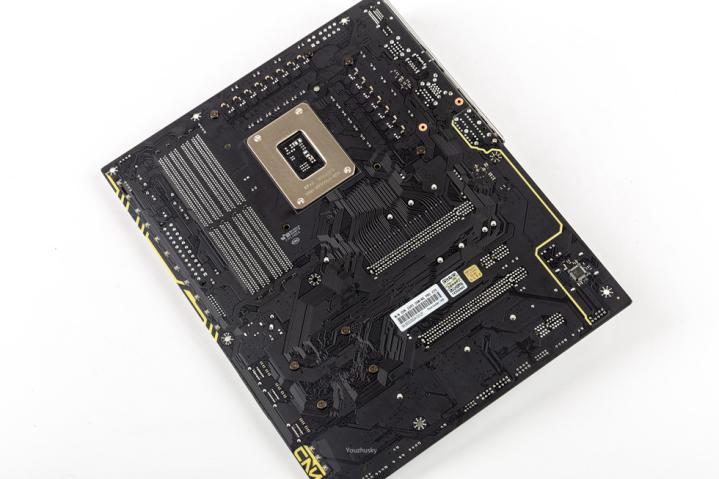 七彩虹主板主板