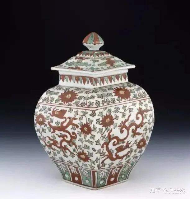 嘉靖五彩是明代五彩瓷器中的佼佼者,值得欣赏- 知乎 嘉靖五彩是明代五彩瓷器中的佼佼者,值得欣赏- 知乎