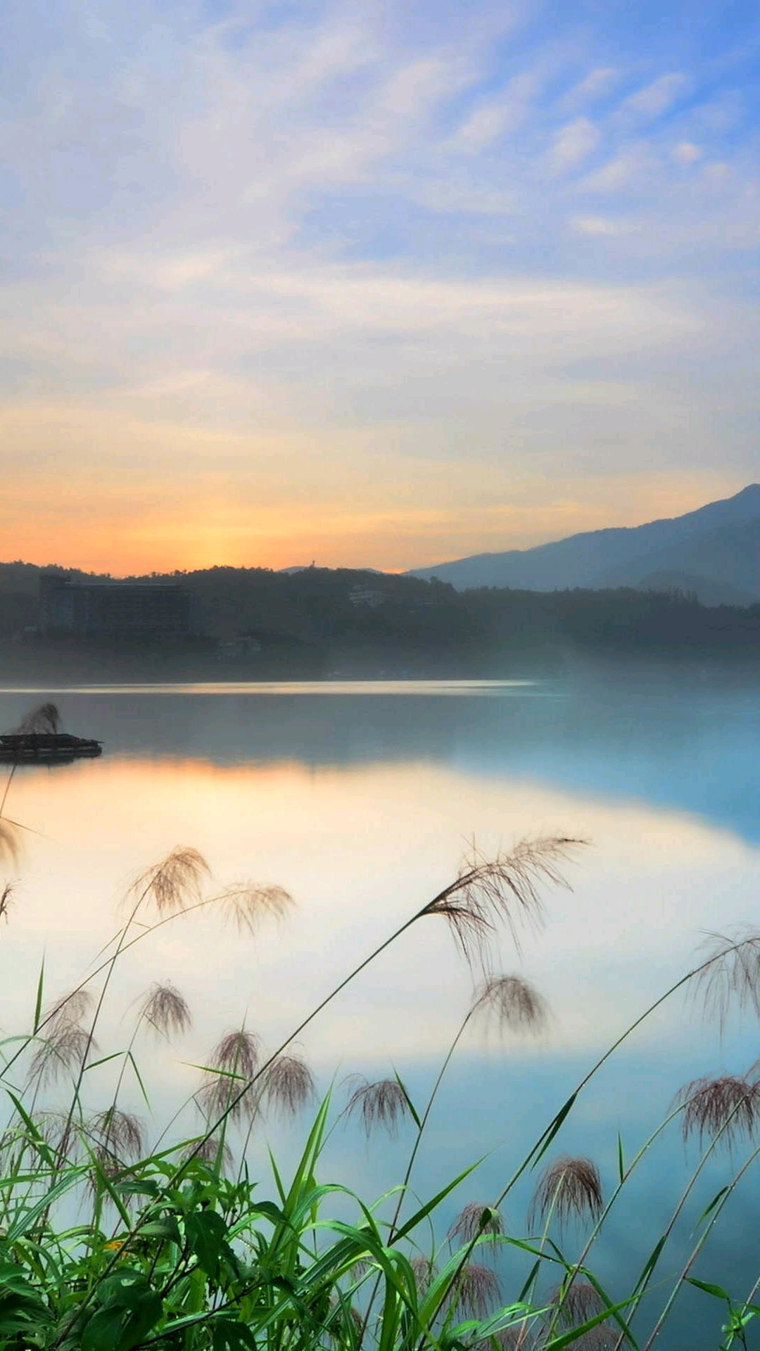 有哪些梦幻唯美意境深远开阔颜色淡雅以景为主的的壁纸或图片
