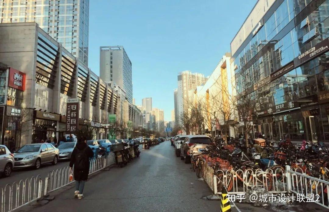 城市更新:景观重塑 旧城复苏 | 四个街道改造案例 - 知乎