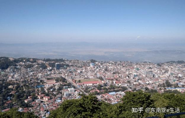 “现在要出个门太难了！”缅甸东枝禁止客运车进城，民众吐槽不断 - 知乎