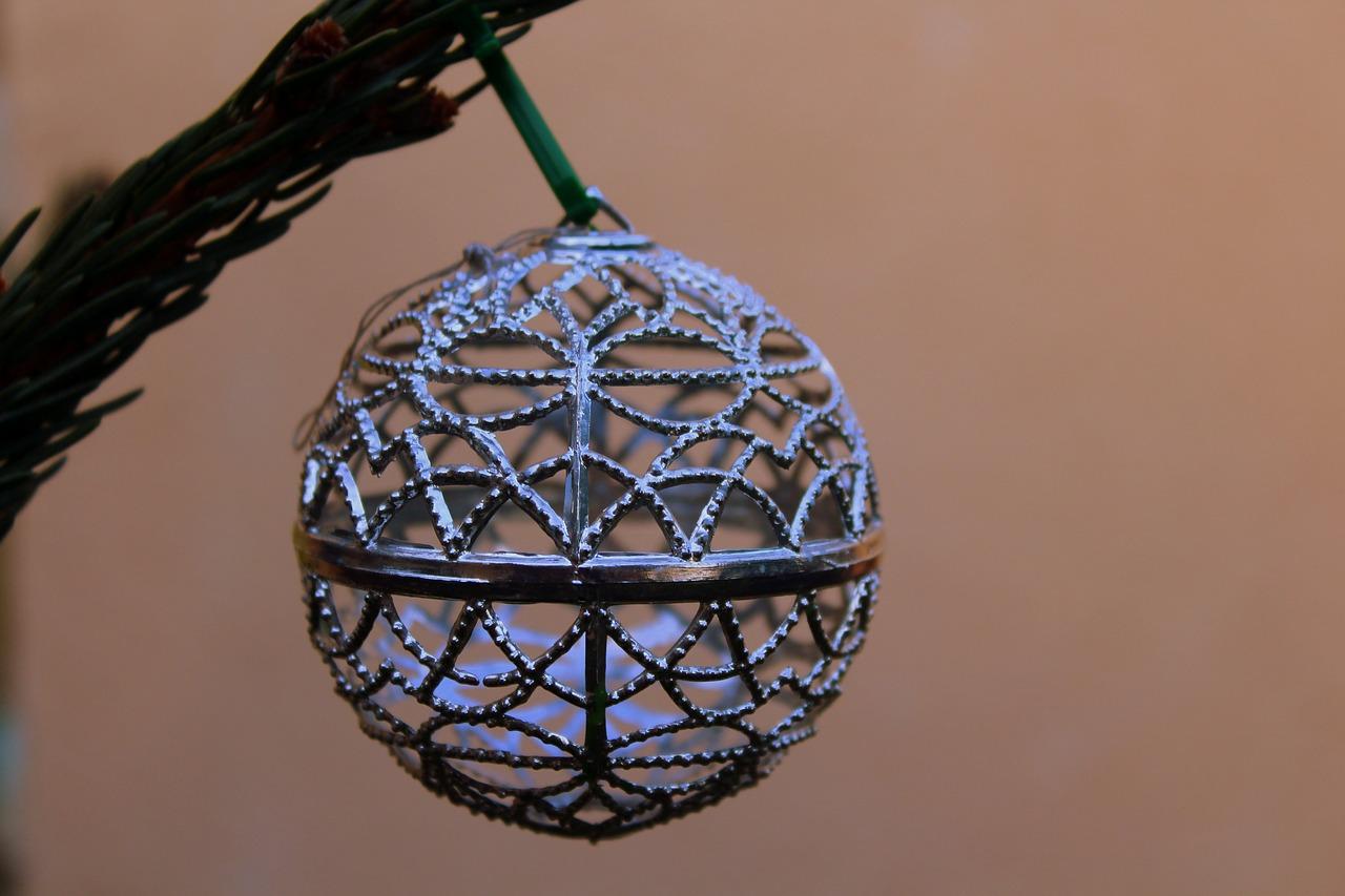 2. 色彩搭配和谐