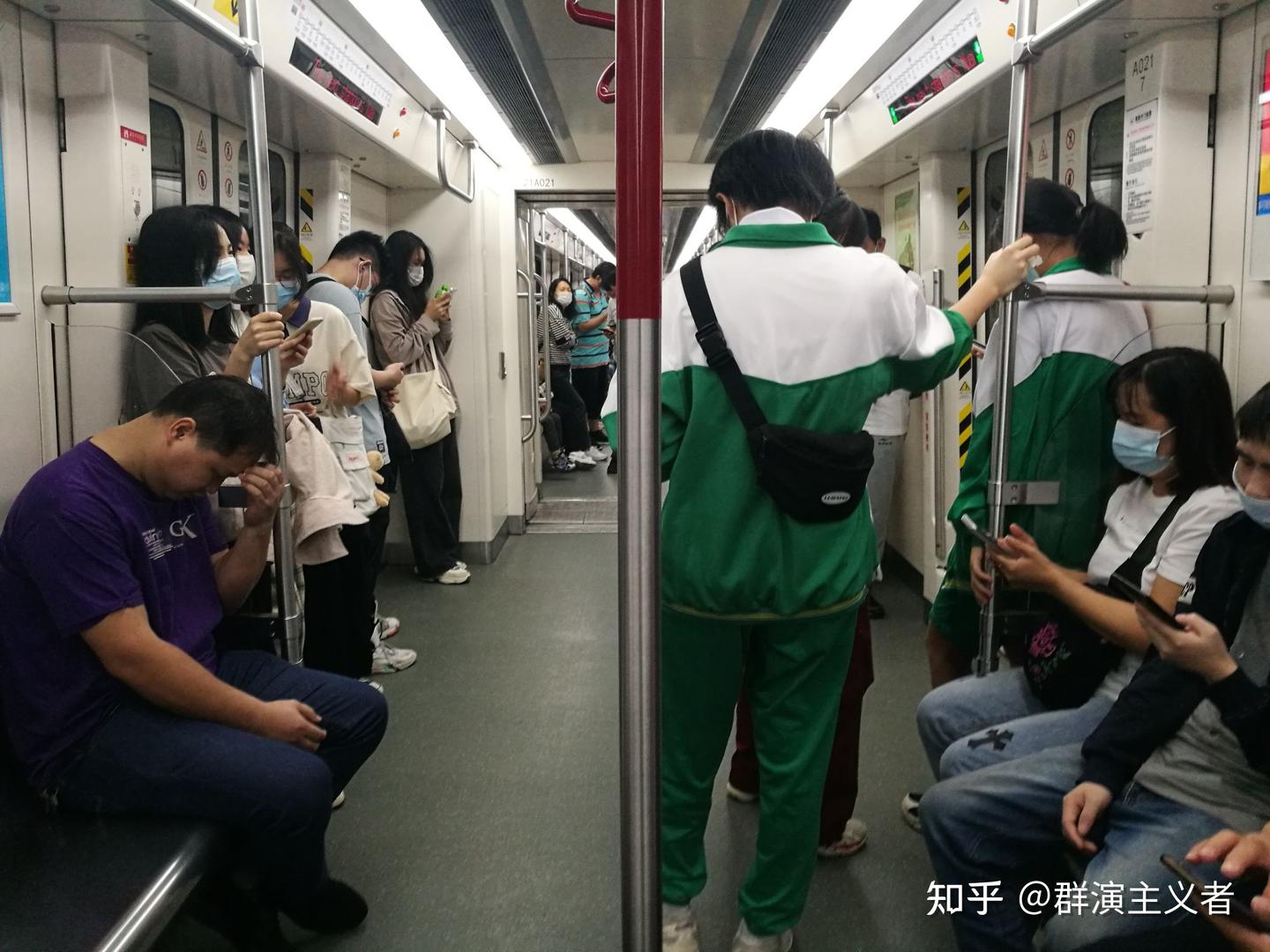 坐地铁 - 知乎
