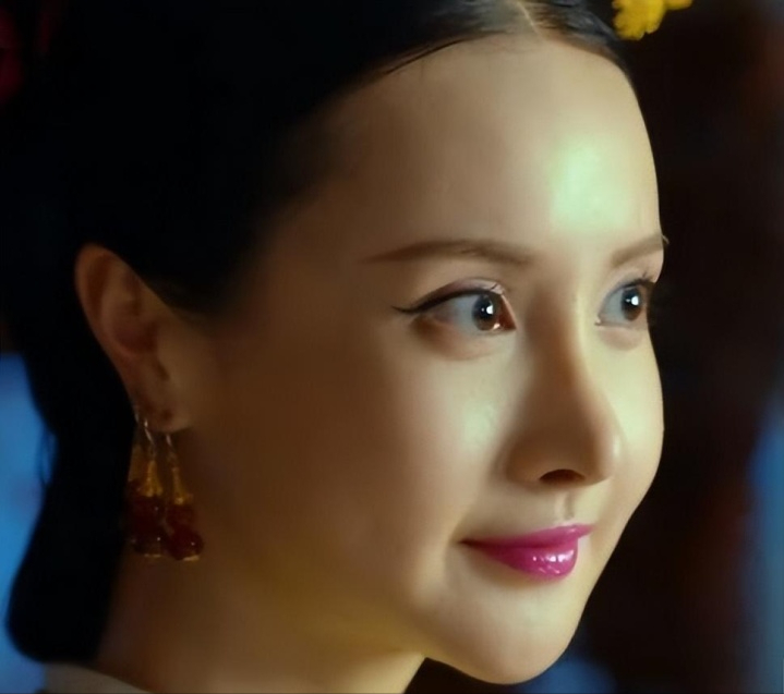 个个顶着一张“假”脸，这7位整容女演员，别出来霍霍观众了！ - 知乎