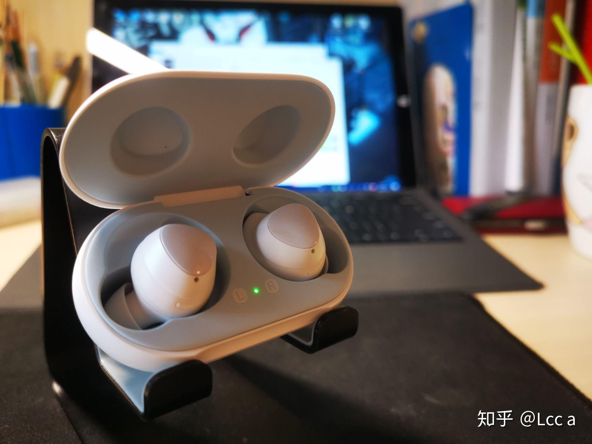 如何评价三星新真无线蓝牙耳机 galaxy buds?