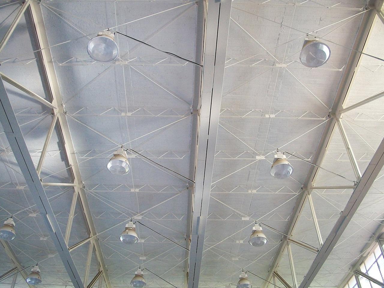 4. 灯泡更换指南