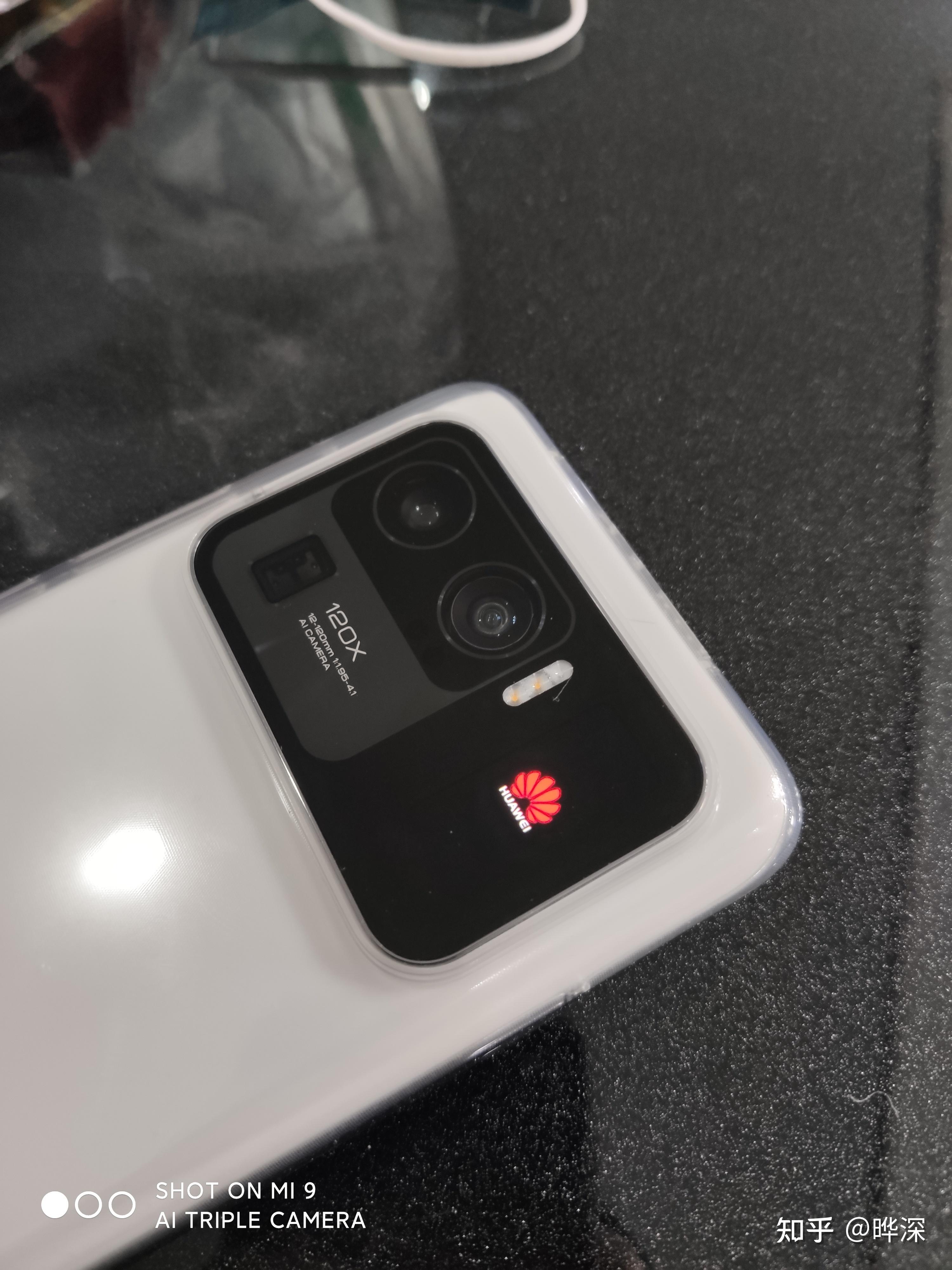 求一些小米11ultra背屏好玩的图片