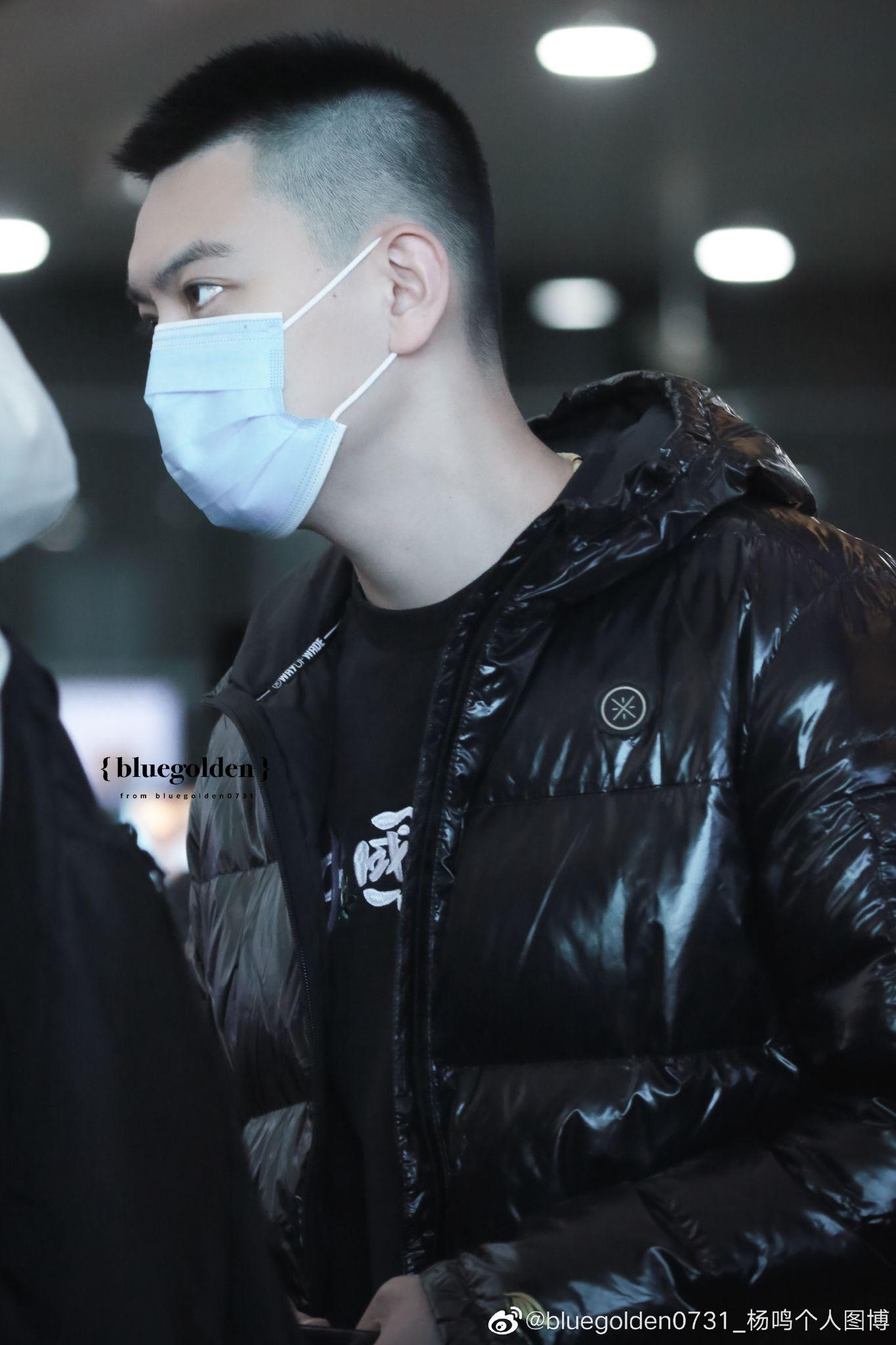 杨鸣的颜值是不是放在娱乐圈也不输