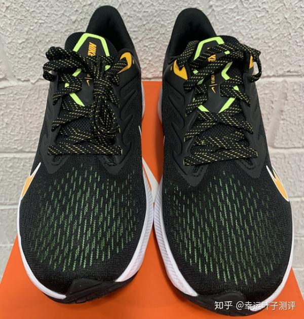 彦祖们ultraboostpb和飞马37怎么选