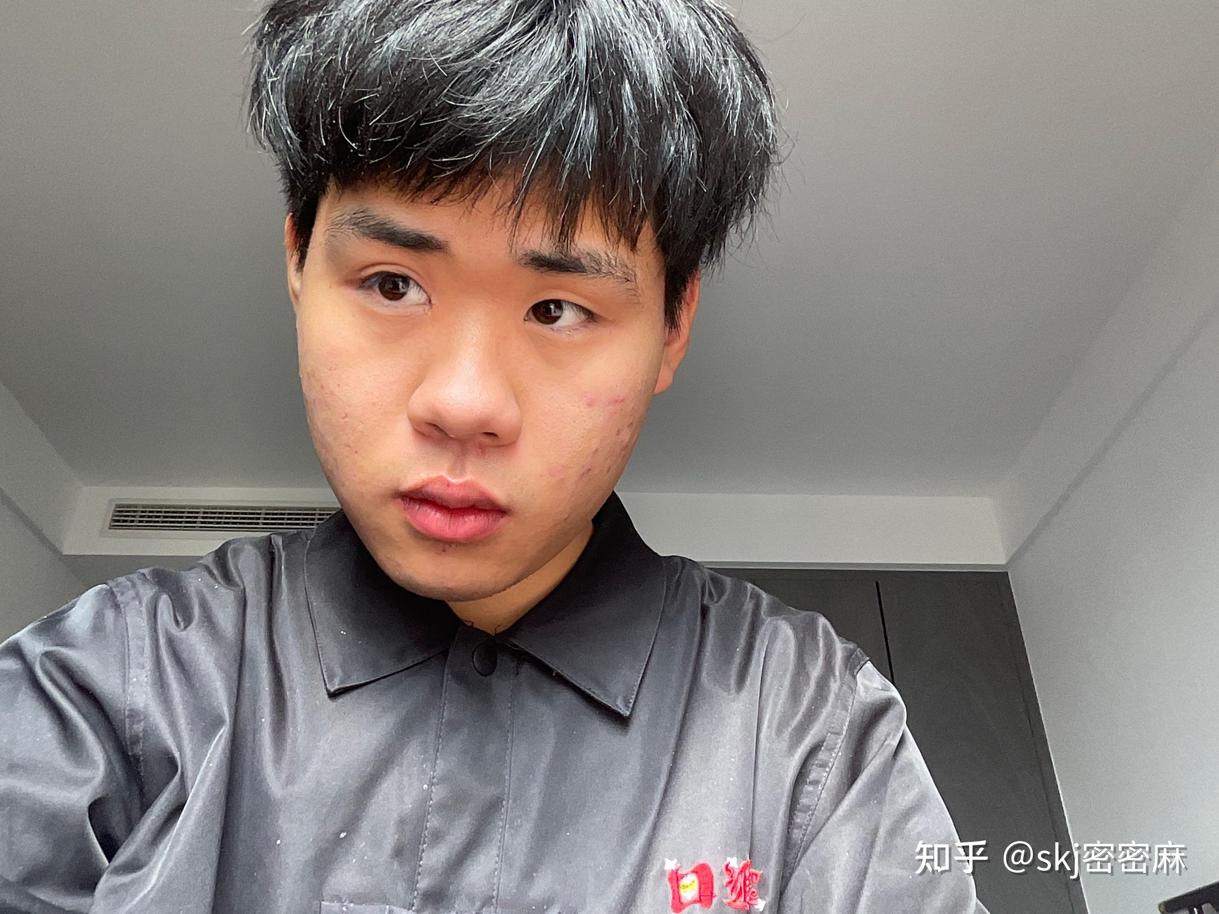 有没有长得丑的男生照片分享一下.我想知道什么样算丑 ? - 知乎