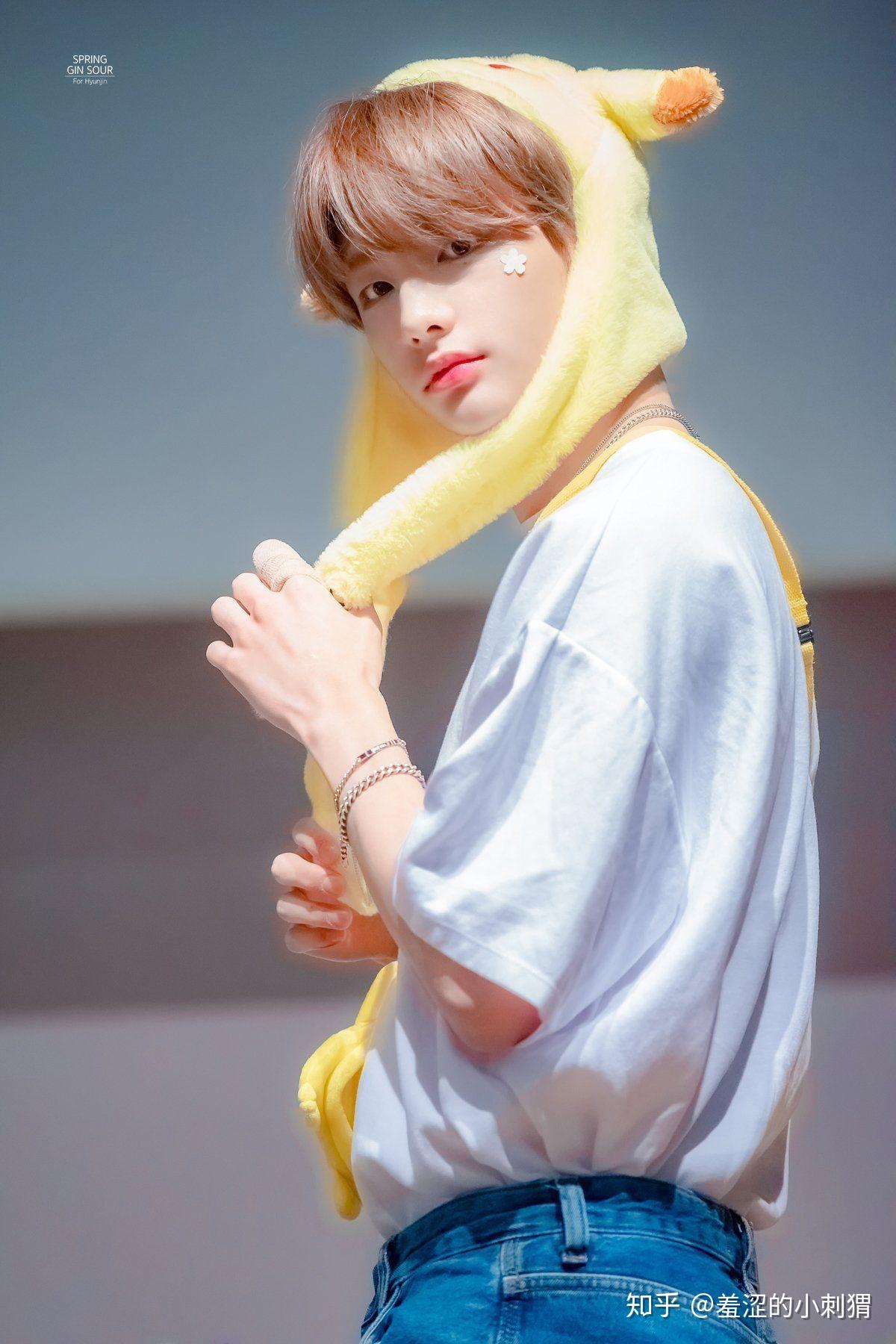 可以介绍和评价一下straykids的黄铉辰吗? - 知乎