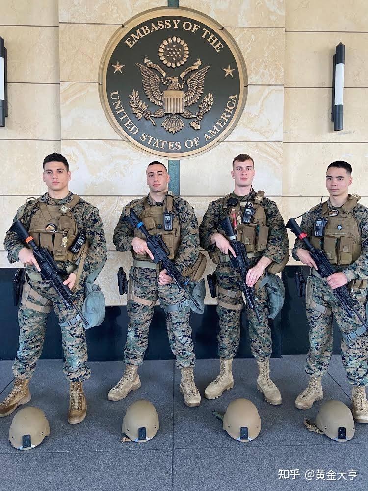 美国海军陆战队在外国使领馆穿军装吗? - 知乎