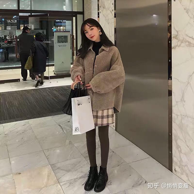 a字裙适合搭什么鞋子?
